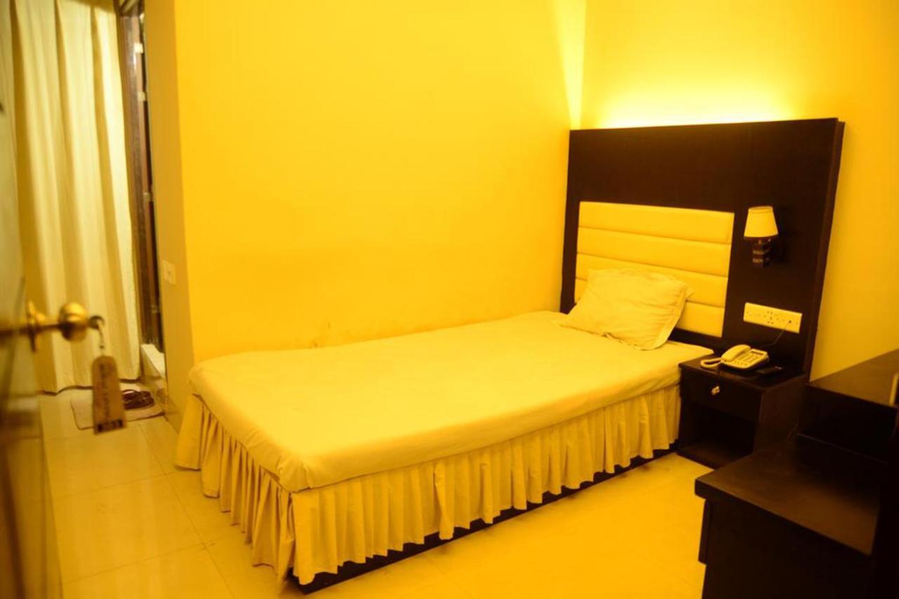 Royal Living Hotel & Suites Chittagong Luaran gambar