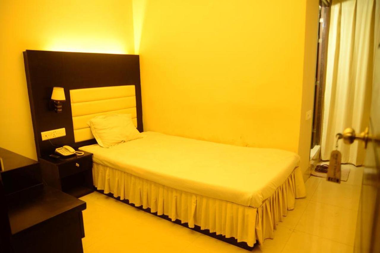 Royal Living Hotel & Suites Chittagong Luaran gambar